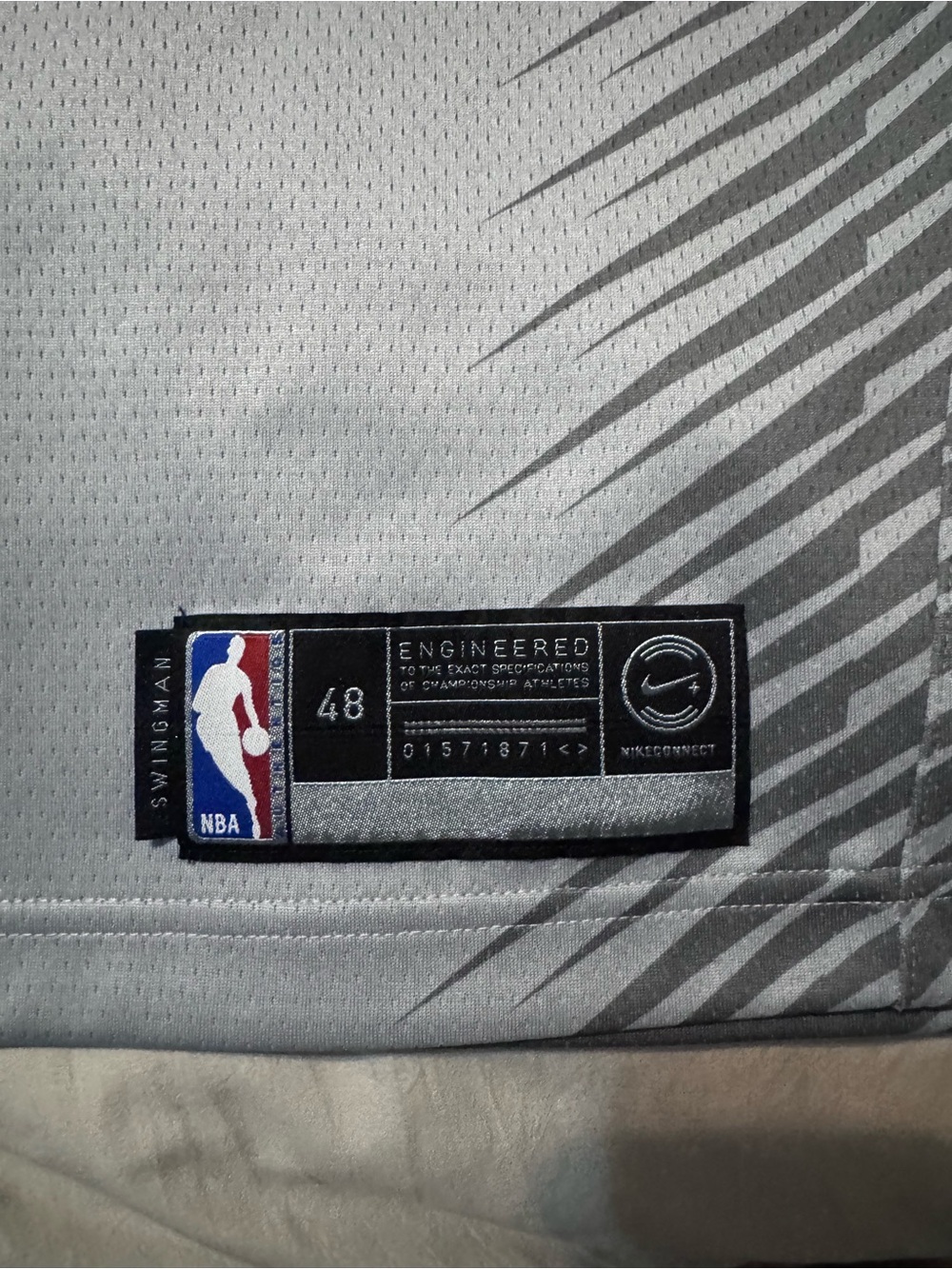 Timberwolves Nike Swingman Jersey - Gray Karl Anthony Towns #32 (sz48-L) - Picture 4 of 4